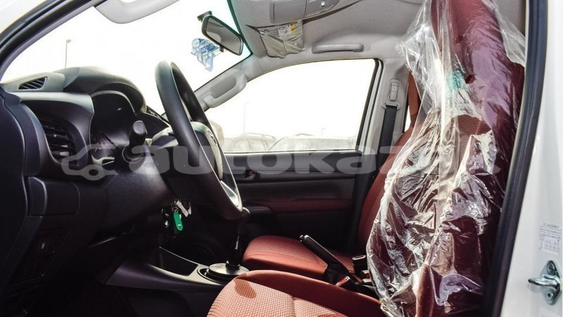 Big with watermark toyota hilux akmecet import dubai 2331