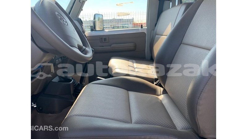 Big with watermark mitsubishi i akmecet import dubai 2333