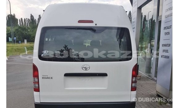 Buy Import Toyota Hiace White Car in Import - Dubai in Akmecet Buy Import Toyota Hiace White Car in Import - Dubai in Akmecet