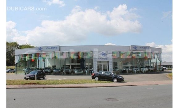 Buy Import Toyota Hilux White Car in Import - Dubai in Akmecet Buy Import Toyota Hilux White Car in Import - Dubai in Akmecet