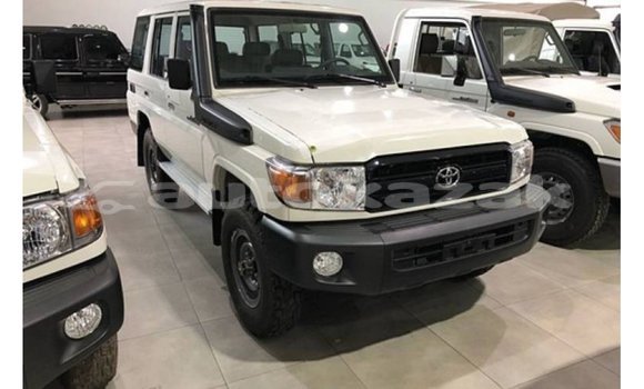 Buy Import Toyota Land Cruiser White Car in Import - Dubai in Akmecet Buy Import Toyota Land Cruiser White Car in Import - Dubai in Akmecet
