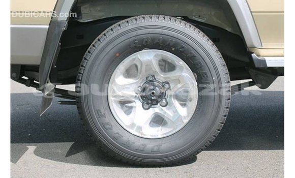 Buy Import Toyota Land Cruiser Beige Car in Import - Dubai in Akmecet Buy Import Toyota Land Cruiser Beige Car in Import - Dubai in Akmecet