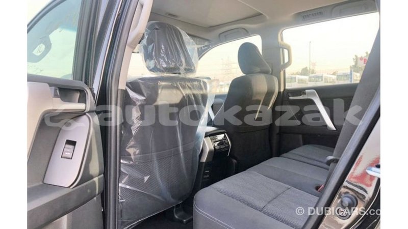Big with watermark toyota prado akmecet import dubai 2380