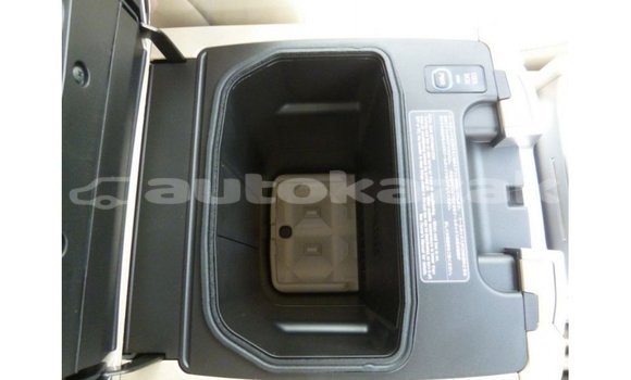 Buy Import Toyota Land Cruiser White Car in Import - Dubai in Akmecet Buy Import Toyota Land Cruiser White Car in Import - Dubai in Akmecet