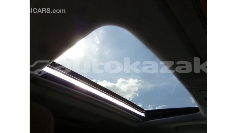 Big with watermark toyota land cruiser akmecet import dubai 2418