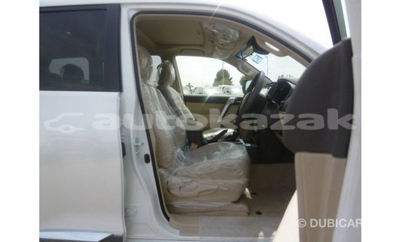 Buy Import Toyota Prado White Car in Import - Dubai in Akmecet Buy Import Toyota Prado White Car in Import - Dubai in Akmecet