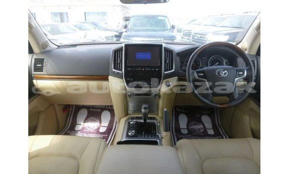 Buy Import Toyota Land Cruiser White Car in Import - Dubai in Akmecet Buy Import Toyota Land Cruiser White Car in Import - Dubai in Akmecet