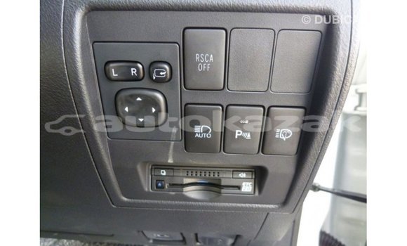 Buy Import Toyota Land Cruiser White Car in Import - Dubai in Akmecet Buy Import Toyota Land Cruiser White Car in Import - Dubai in Akmecet