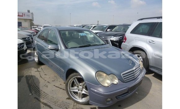 Buy Import Mercedes-Benz 190 Blue Car in Import - Dubai in Akmecet Buy Import Mercedes-Benz 190 Blue Car in Import - Dubai in Akmecet