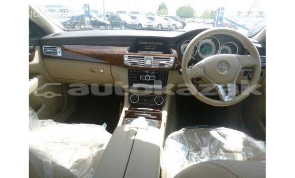 Buy Import Mercedes-Benz 190 White Car in Import - Dubai in Akmecet Buy Import Mercedes-Benz 190 White Car in Import - Dubai in Akmecet
