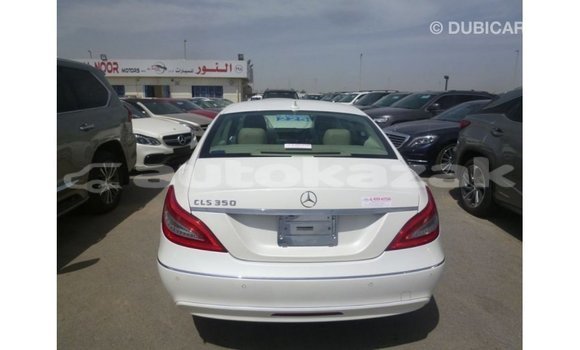 Buy Import Mercedes-Benz 190 White Car in Import - Dubai in Akmecet Buy Import Mercedes-Benz 190 White Car in Import - Dubai in Akmecet