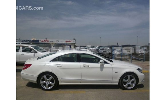 Buy Import Mercedes-Benz 190 White Car in Import - Dubai in Akmecet Buy Import Mercedes-Benz 190 White Car in Import - Dubai in Akmecet