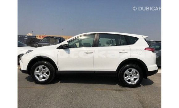 Buy Import Toyota 4Runner White Car in Import - Dubai in Akmecet Buy Import Toyota 4Runner White Car in Import - Dubai in Akmecet