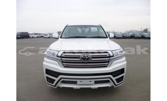 Buy Import Toyota Land Cruiser White Car in Import - Dubai in Akmecet Buy Import Toyota Land Cruiser White Car in Import - Dubai in Akmecet