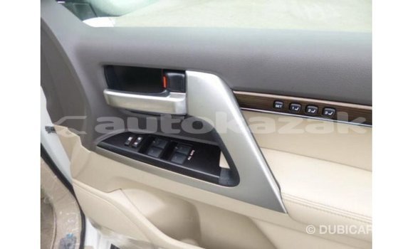 Buy Import Toyota Land Cruiser White Car in Import - Dubai in Akmecet Buy Import Toyota Land Cruiser White Car in Import - Dubai in Akmecet