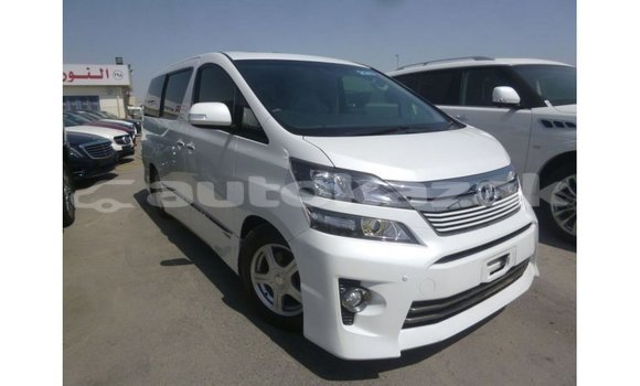 Buy Import Toyota Vellfire White Car in Import - Dubai in Akmecet Buy Import Toyota Vellfire White Car in Import - Dubai in Akmecet