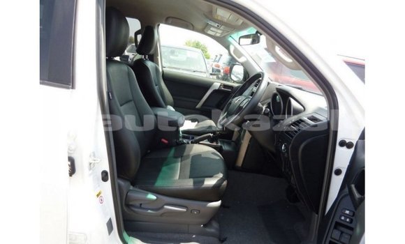 Buy Import Toyota Prado White Car in Import - Dubai in Akmecet Buy Import Toyota Prado White Car in Import - Dubai in Akmecet