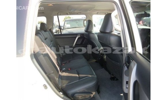 Buy Import Toyota Prado White Car in Import - Dubai in Akmecet Buy Import Toyota Prado White Car in Import - Dubai in Akmecet