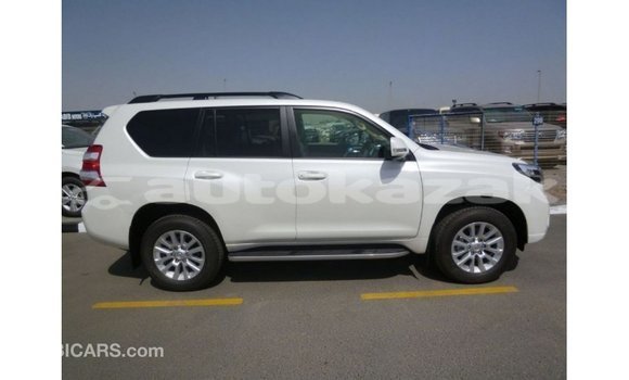 Buy Import Toyota Prado White Car in Import - Dubai in Akmecet Buy Import Toyota Prado White Car in Import - Dubai in Akmecet