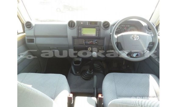 Buy Import Toyota Land Cruiser Beige Car in Import - Dubai in Akmecet Buy Import Toyota Land Cruiser Beige Car in Import - Dubai in Akmecet