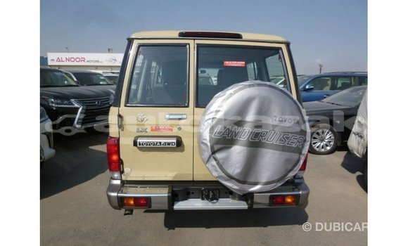 Buy Import Toyota Land Cruiser Beige Car in Import - Dubai in Akmecet Buy Import Toyota Land Cruiser Beige Car in Import - Dubai in Akmecet