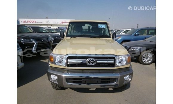 Buy Import Toyota Land Cruiser Beige Car in Import - Dubai in Akmecet Buy Import Toyota Land Cruiser Beige Car in Import - Dubai in Akmecet