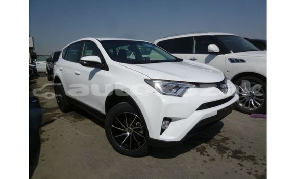 Buy Import Toyota 4Runner White Car in Import - Dubai in Akmecet Buy Import Toyota 4Runner White Car in Import - Dubai in Akmecet