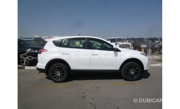 Buy Import Toyota 4Runner White Car in Import - Dubai in Akmecet Buy Import Toyota 4Runner White Car in Import - Dubai in Akmecet