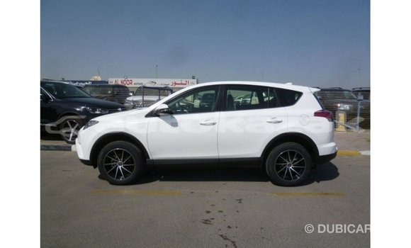 Buy Import Toyota 4Runner White Car in Import - Dubai in Akmecet Buy Import Toyota 4Runner White Car in Import - Dubai in Akmecet