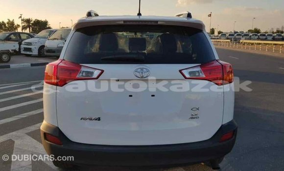 Buy Import Toyota RAV4 White Car in Import - Dubai in Akmecet Buy Import Toyota RAV4 White Car in Import - Dubai in Akmecet