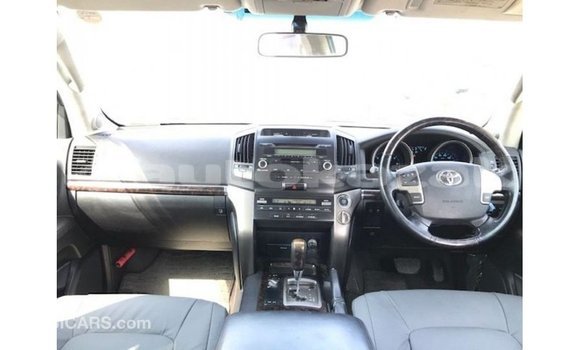 Buy Import Toyota Land Cruiser Other Car in Import - Dubai in Akmecet Buy Import Toyota Land Cruiser Other Car in Import - Dubai in Akmecet