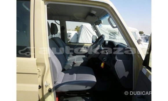 Buy Import Toyota Land Cruiser Beige Car in Import - Dubai in Akmecet Buy Import Toyota Land Cruiser Beige Car in Import - Dubai in Akmecet