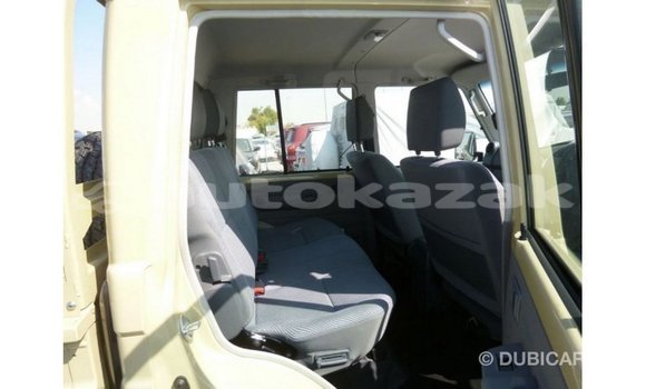 Buy Import Toyota Land Cruiser Beige Car in Import - Dubai in Akmecet Buy Import Toyota Land Cruiser Beige Car in Import - Dubai in Akmecet