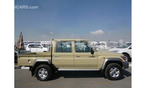 Buy Import Toyota Land Cruiser Beige Car in Import - Dubai in Akmecet Buy Import Toyota Land Cruiser Beige Car in Import - Dubai in Akmecet