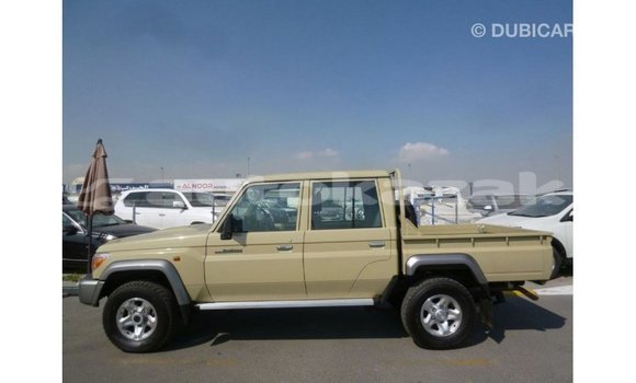 Buy Import Toyota Land Cruiser Beige Car in Import - Dubai in Akmecet Buy Import Toyota Land Cruiser Beige Car in Import - Dubai in Akmecet