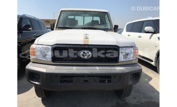 Buy Import Toyota Land Cruiser Beige Car in Import - Dubai in Akmecet Buy Import Toyota Land Cruiser Beige Car in Import - Dubai in Akmecet