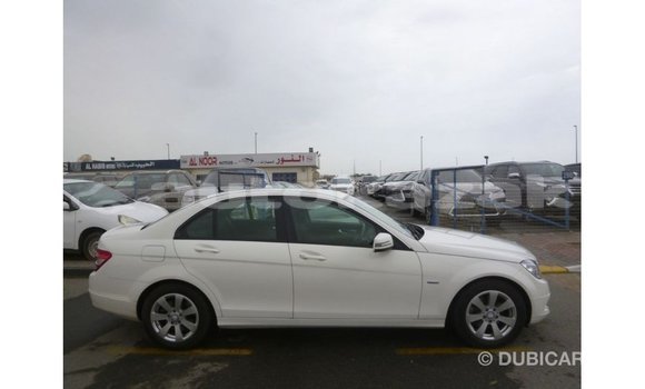 Buy Import Mercedes-Benz 200 White Car in Import - Dubai in Akmecet Buy Import Mercedes-Benz 200 White Car in Import - Dubai in Akmecet