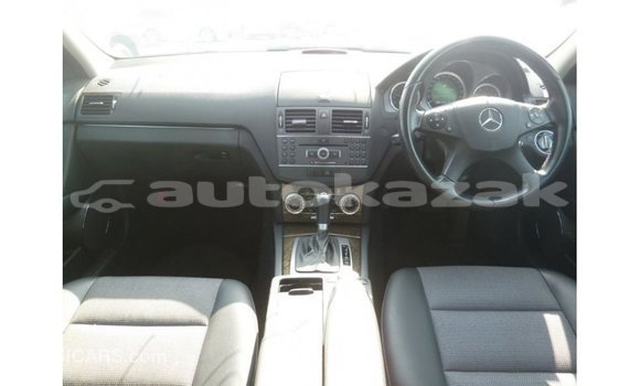 Buy Import Mercedes-Benz 200 White Car in Import - Dubai in Akmecet Buy Import Mercedes-Benz 200 White Car in Import - Dubai in Akmecet