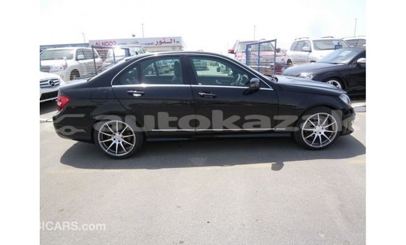 Buy Import Mercedes-Benz 200 Black Car in Import - Dubai in Akmecet Buy Import Mercedes-Benz 200 Black Car in Import - Dubai in Akmecet
