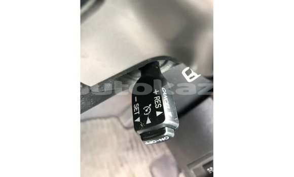 Buy Import Toyota Land Cruiser White Car in Import - Dubai in Akmecet Buy Import Toyota Land Cruiser White Car in Import - Dubai in Akmecet