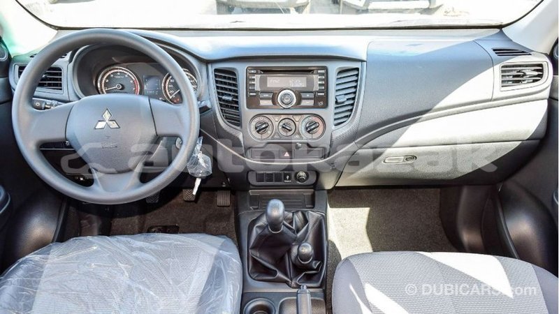 Big with watermark mitsubishi l200 akmecet import dubai 2619