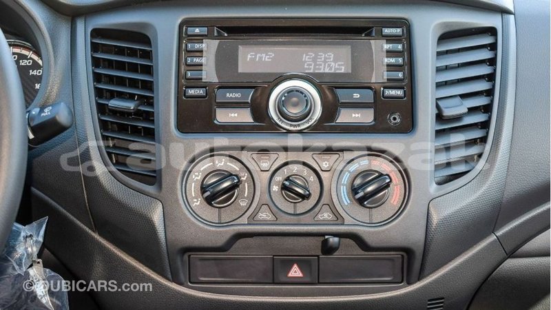 Big with watermark mitsubishi l200 akmecet import dubai 2619