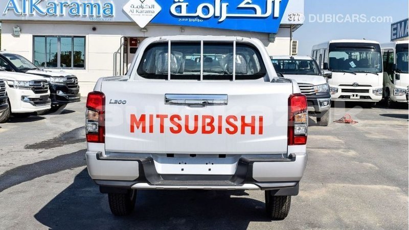 Big with watermark mitsubishi l200 akmecet import dubai 2619