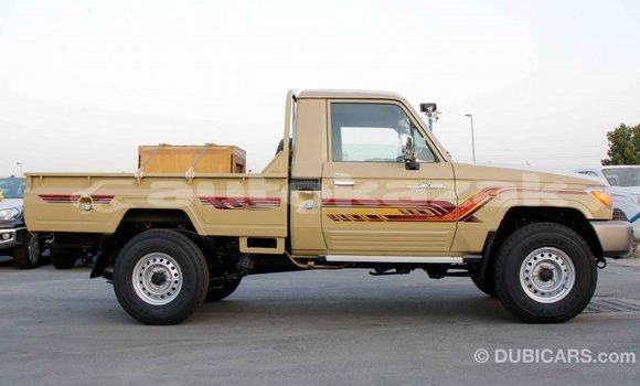 Buy Import Toyota Land Cruiser Beige Car in Import - Dubai in Akmecet Buy Import Toyota Land Cruiser Beige Car in Import - Dubai in Akmecet
