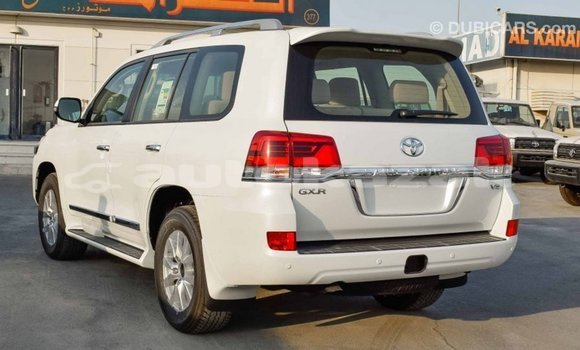 Buy Import Toyota Land Cruiser White Car in Import - Dubai in Akmecet Buy Import Toyota Land Cruiser White Car in Import - Dubai in Akmecet