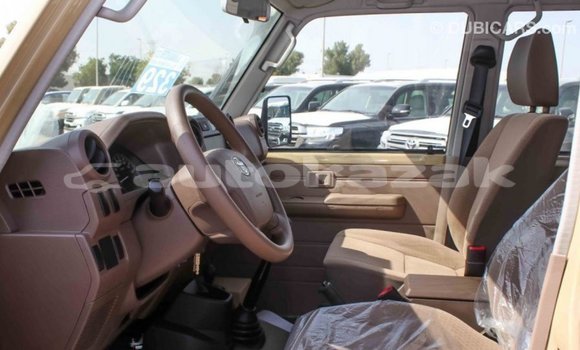 Buy Import Toyota Land Cruiser Beige Car in Import - Dubai in Akmecet Buy Import Toyota Land Cruiser Beige Car in Import - Dubai in Akmecet