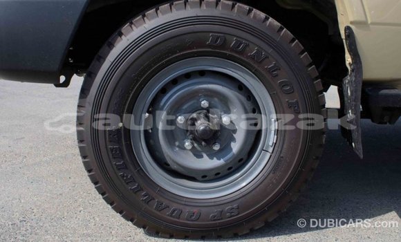 Buy Import Toyota Land Cruiser Beige Car in Import - Dubai in Akmecet Buy Import Toyota Land Cruiser Beige Car in Import - Dubai in Akmecet