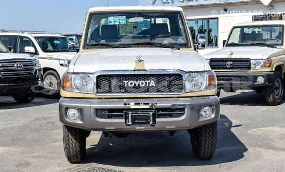 Buy Import Toyota Land Cruiser Beige Car in Import - Dubai in Akmecet Buy Import Toyota Land Cruiser Beige Car in Import - Dubai in Akmecet