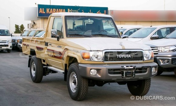 Buy Import Toyota Land Cruiser Beige Car in Import - Dubai in Akmecet Buy Import Toyota Land Cruiser Beige Car in Import - Dubai in Akmecet