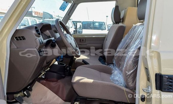 Buy Import Toyota Land Cruiser Beige Car in Import - Dubai in Akmecet Buy Import Toyota Land Cruiser Beige Car in Import - Dubai in Akmecet